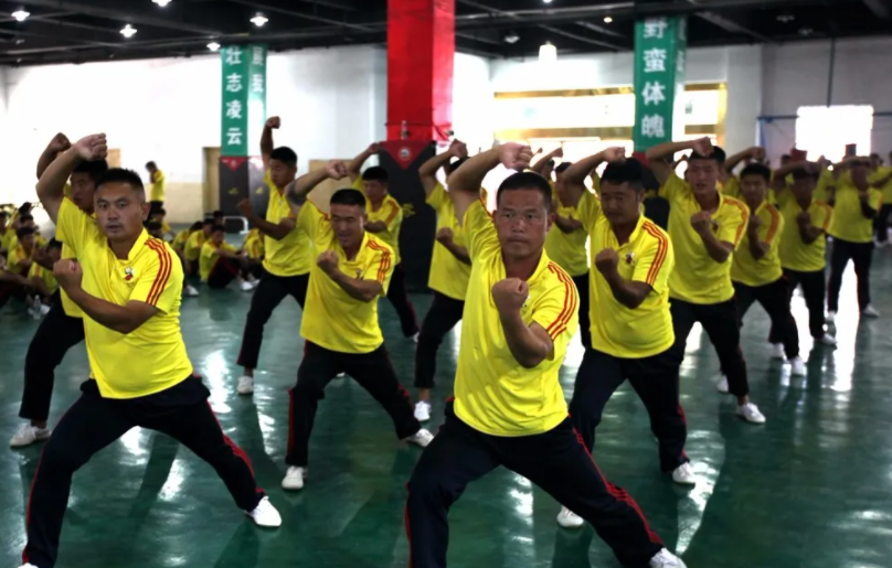 嵩山少林畢業(yè)出路,到嵩山少林學武,到少林學武,少林武校有前途什么