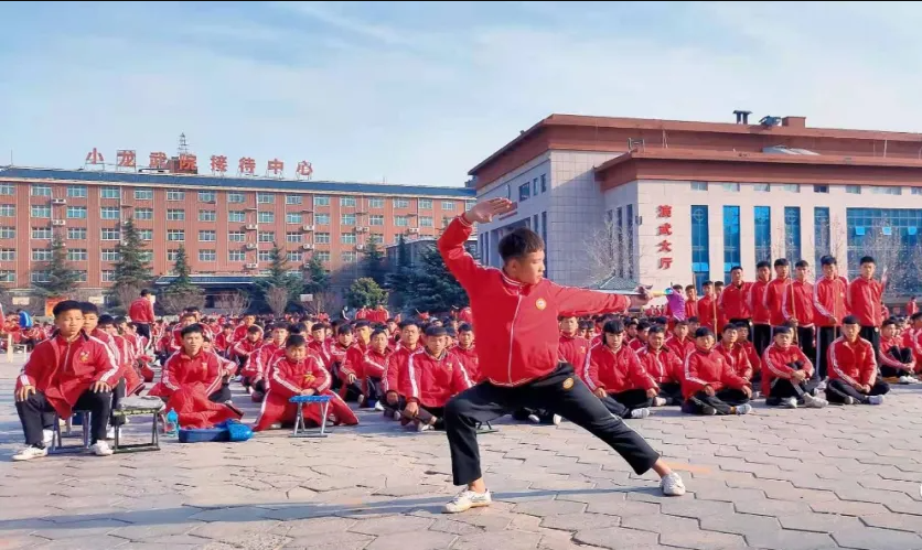 嵩山少林武術(shù)學(xué)校正規(guī)嗎?