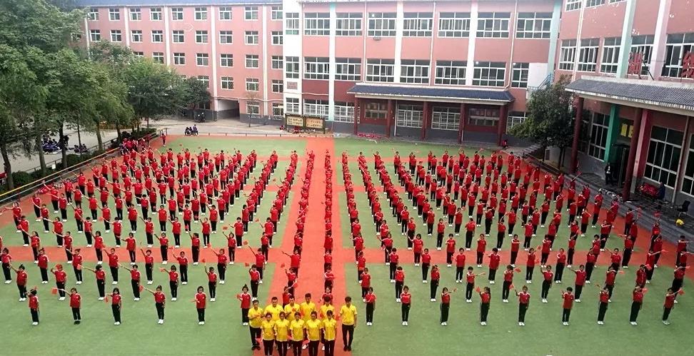 小孩去少林文武學(xué)校上學(xué)學(xué)費多少錢【少林學(xué)費標準】