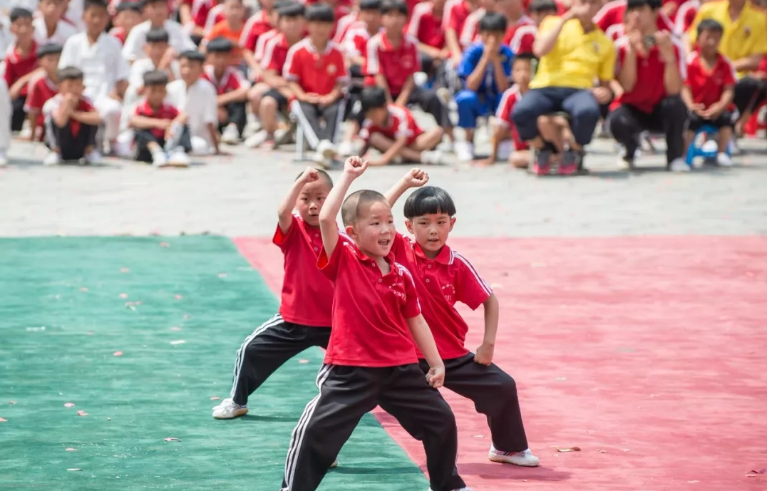 把孩子送到少林學(xué)校好嗎