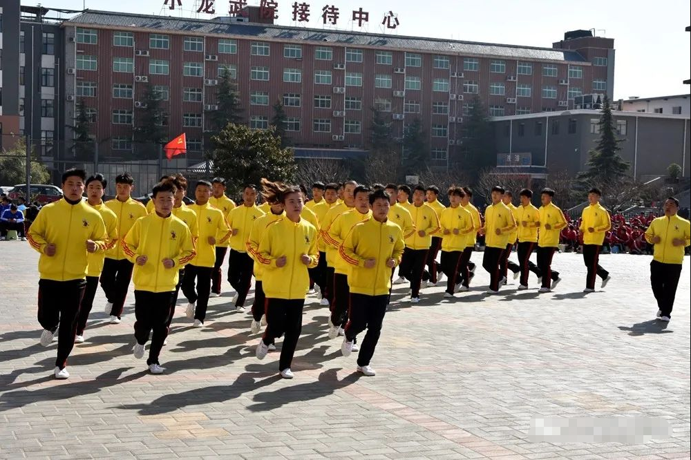 真正正宗的嵩山少林武校在什么地方？武校招生條件有哪些？