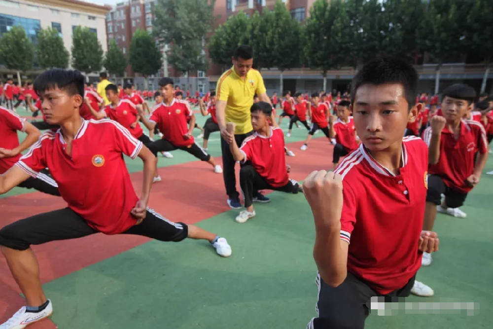 想讓孩子去河南嵩山少林武校習武應當注意什么？
