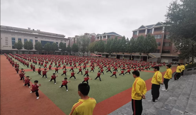 少林文武學(xué)校暑期不放假嗎？這樣對學(xué)生有什么好處？