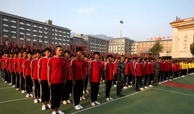嵩山少林武校武術(shù)課怎么樣？上課時(shí)間怎么安排的？