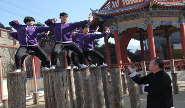 河南嵩山少林武術(shù)學(xué)校