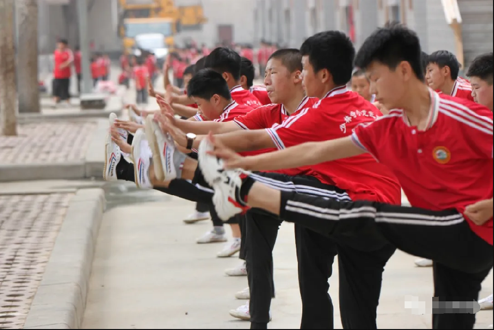 河南少林武術(shù)學院哪個最好？2023年嵩山少林武術(shù)學校招生開始了嗎？