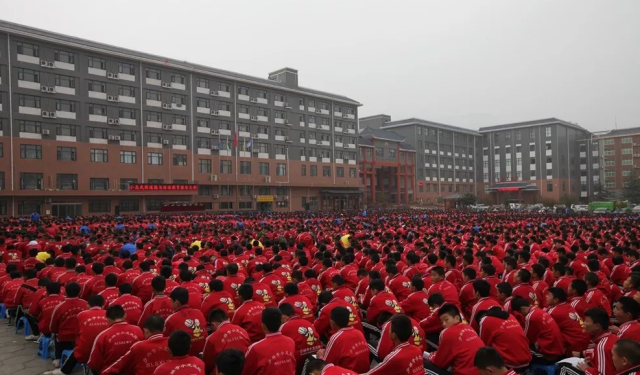 2023年河南少林學(xué)校有什么要求嗎？10歲的孩子可以去嗎？