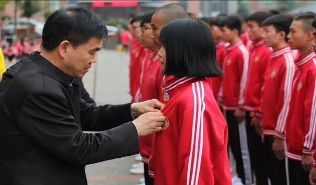 河南登封少林學(xué)校招生學(xué)費(fèi)是多少一年？明年還招生嗎？