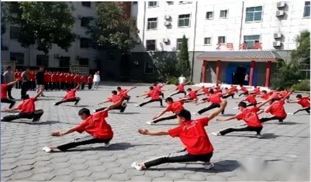 河南嵩山少林武校