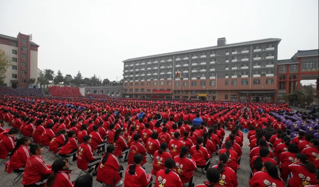 嵩山少林武術(shù)學(xué)校招生條件是怎樣的？報名前可以去學(xué)校參觀嗎？