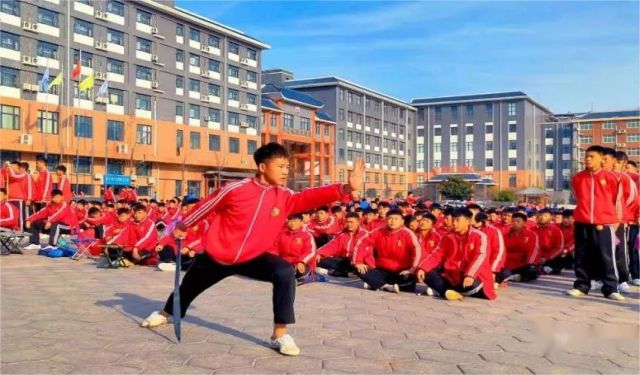 嵩山少林武校招生選哪家？少林武校招生條件是什么？