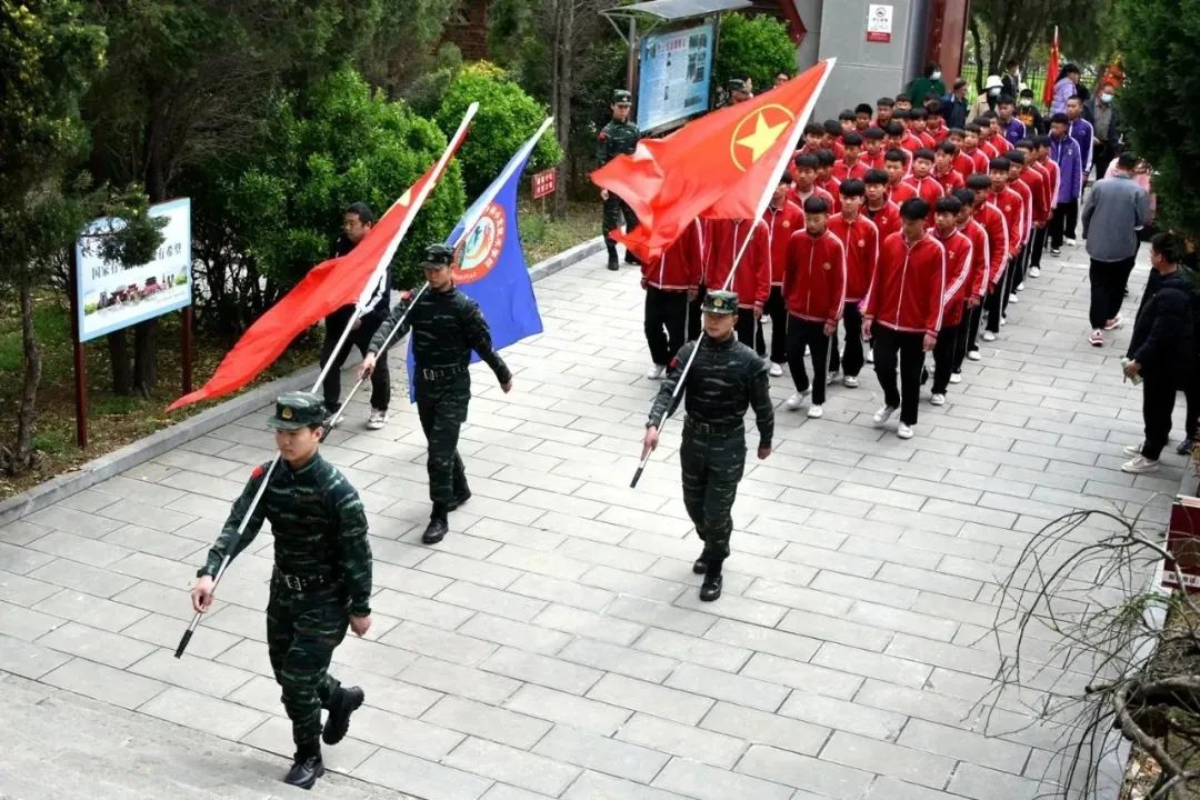 封閉武術(shù)學(xué)校