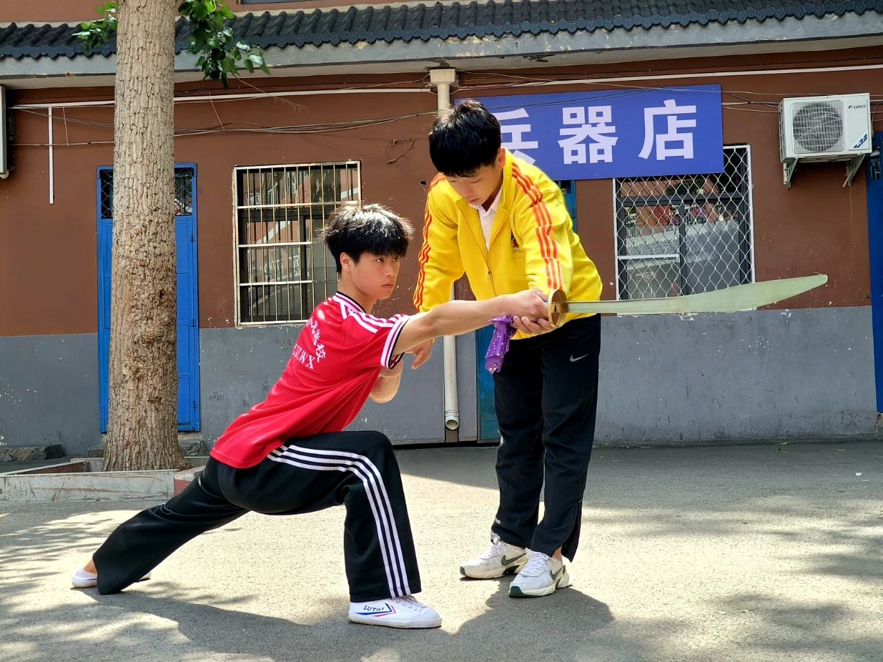 少林小龍武校