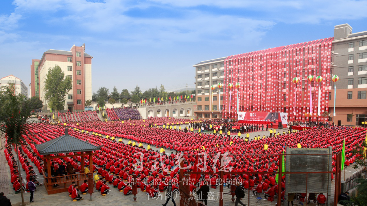 學(xué)武功,少林學(xué)校一年多少學(xué)費(fèi),嵩山武校收費(fèi)